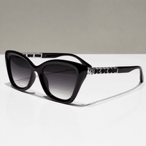 Modern Black Chain-Detail Cat-Eye
