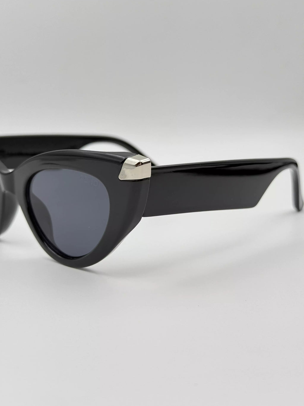 Fendi Cateye sunglasses