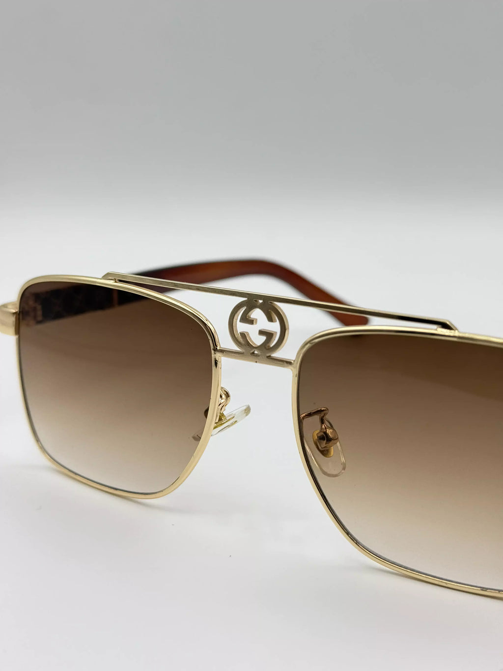 Gucci Premium Sunshades