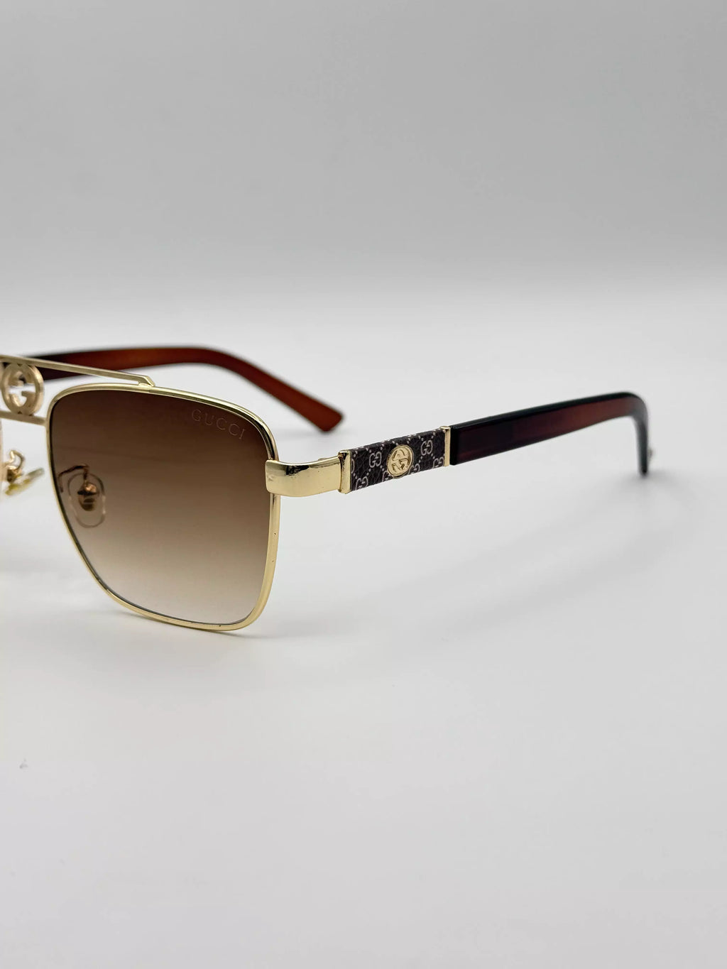 Gucci Premium Sunshades